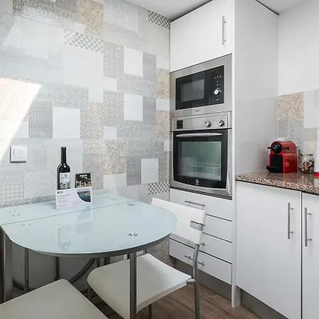 Semesterbostad Guestready - Cosy Nest Near Campo Alegre *